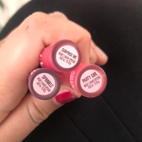 3 Mini Kylie Cosmetics Velvet Lipsticks - Picture 2 of 4